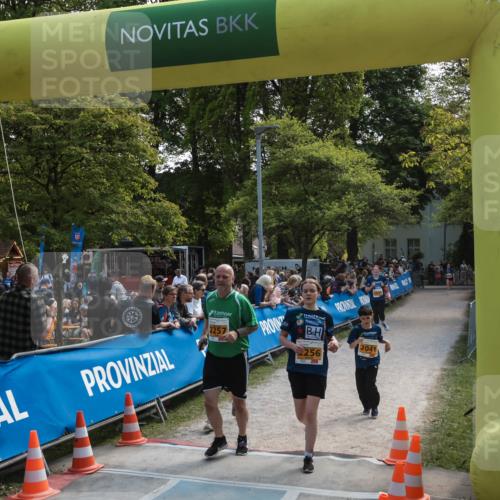 09.05.2026 - Störlauf H.Heesch http://msf.ph/oto/9676000 09.05.2026 15:35:07 Ziel 2257, 2041, 256 meine-sportfotos.de