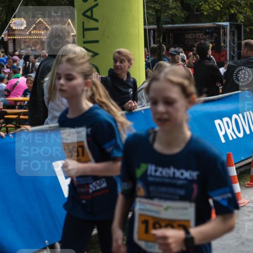 09.05.2026 - Störlauf H.Heesch http://msf.ph/oto/9676423 09.05.2026 15:38:49 Ziel 1997, 19 meine-sportfotos.de