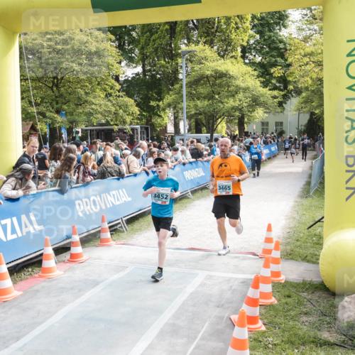 09.05.2026 - Störlauf H.Heesch http://msf.ph/oto/9676580 09.05.2026 16:26:31 Ziel 3452, 3465, 88 meine-sportfotos.de