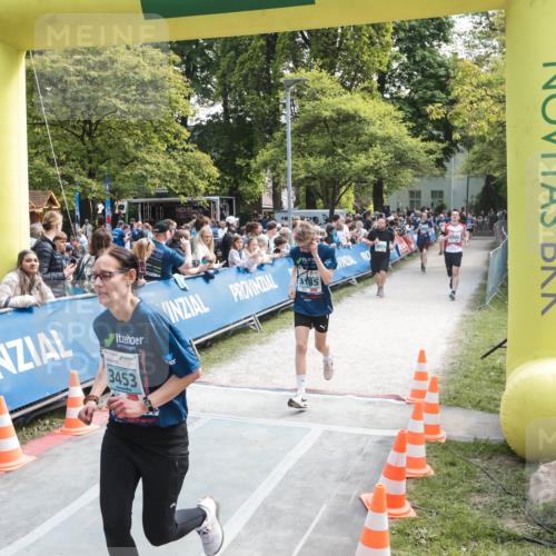09.05.2026 - Störlauf H.Heesch http://msf.ph/oto/9676698 09.05.2026 16:30:10 Ziel 3453, 3185, 3542, 08 meine-sportfotos.de