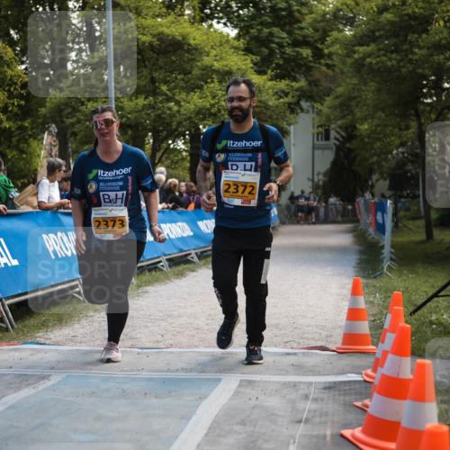 09.05.2026 - Störlauf H.Heesch http://msf.ph/oto/9676703 09.05.2026 15:44:50 Ziel 2372, 2373 meine-sportfotos.de