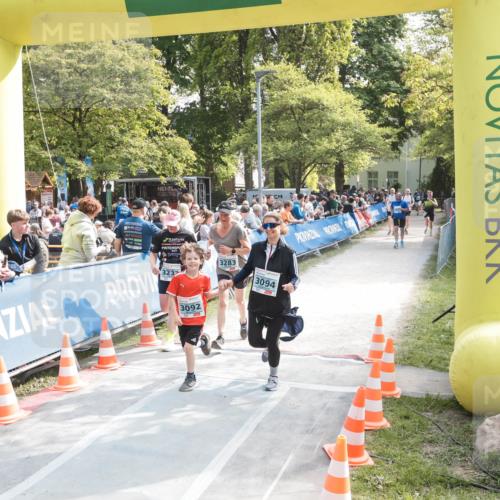 09.05.2026 - Störlauf H.Heesch http://msf.ph/oto/9676852 09.05.2026 16:33:46 Ziel 3092, 3283, 3094 meine-sportfotos.de