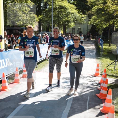 09.05.2026 - Störlauf H.Heesch http://msf.ph/oto/9676958 09.05.2026 15:52:10 Ziel 1837, 1769, 1776 meine-sportfotos.de