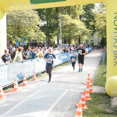 09.05.2026 - Störlauf H.Heesch http://msf.ph/oto/9677001 09.05.2026 16:39:50 Ziel 3128, 3143, 00 meine-sportfotos.de