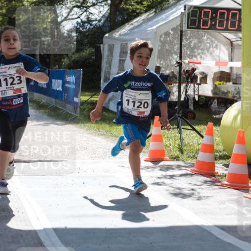09.05.2026 - Störlauf H.Heesch http://msf.ph/oto/9677093 09.05.2026 14:59:46 Ziel 2026, 1123, 1120, 88, 00 meine-sportfotos.de