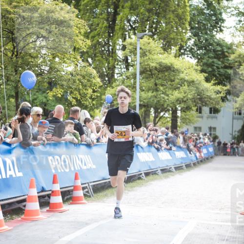 09.05.2026 - Störlauf H.Heesch http://msf.ph/oto/9677407 09.05.2026 15:20:53 Ziel 242 meine-sportfotos.de