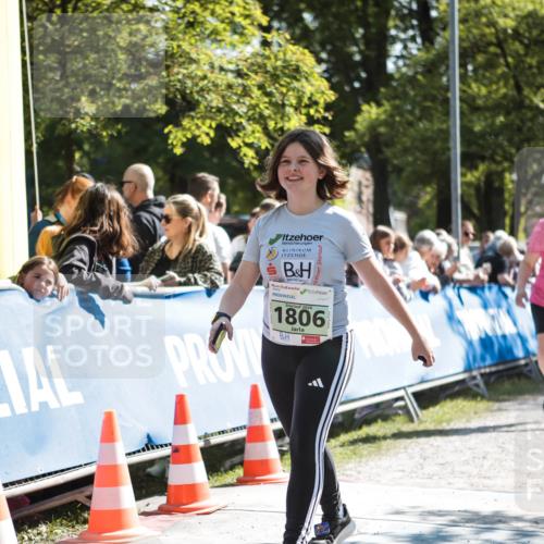 09.05.2026 - Störlauf H.Heesch http://msf.ph/oto/9677515 09.05.2026 16:08:46 Ziel 2026, 1806, 1857 meine-sportfotos.de