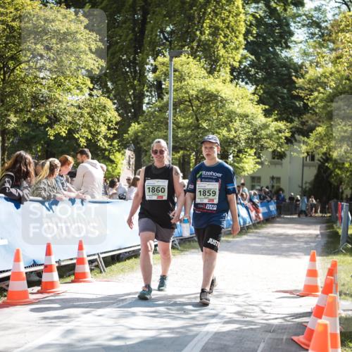 09.05.2026 - Störlauf H.Heesch http://msf.ph/oto/9677598 09.05.2026 16:12:03 Ziel 1860, 1859 meine-sportfotos.de