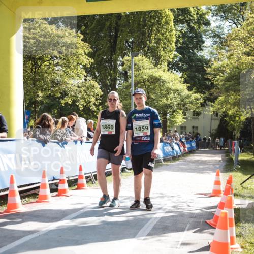 09.05.2026 - Störlauf H.Heesch http://msf.ph/oto/9677602 09.05.2026 16:12:04 Ziel 1860, 1859 meine-sportfotos.de