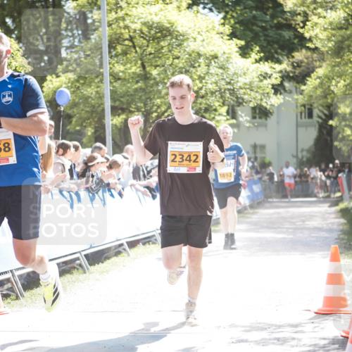09.05.2026 - Störlauf H.Heesch http://msf.ph/oto/9677640 09.05.2026 15:23:12 Ziel 2358, 2342, 1892 meine-sportfotos.de