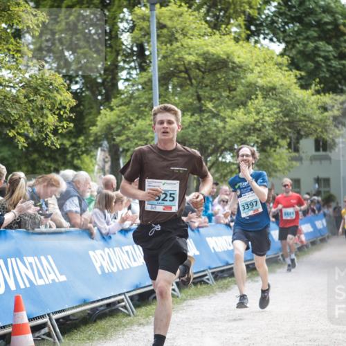 09.05.2026 - Störlauf H.Heesch http://msf.ph/oto/9677910 09.05.2026 16:23:01 Ziel 25, 3397, 3441, 1540 meine-sportfotos.de