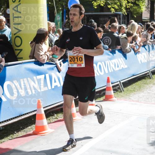09.05.2026 - Störlauf H.Heesch http://msf.ph/oto/9677917 09.05.2026 15:25:48 Ziel 2010 meine-sportfotos.de
