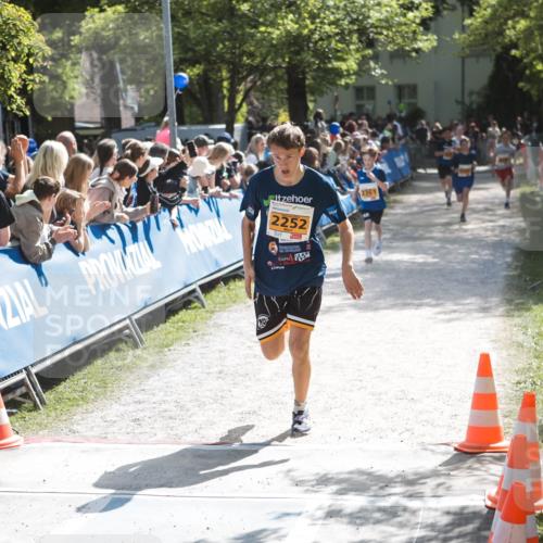 09.05.2026 - Störlauf H.Heesch http://msf.ph/oto/9677967 09.05.2026 15:26:18 Ziel 99, 2252, 2361 meine-sportfotos.de