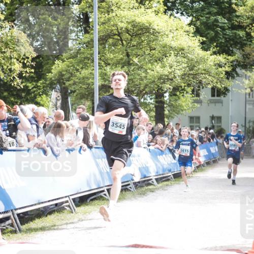 09.05.2026 - Störlauf H.Heesch http://msf.ph/oto/9677969 09.05.2026 16:23:32 Ziel 18, 3545, 3415, 316 meine-sportfotos.de