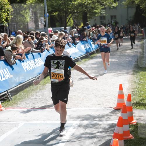 09.05.2026 - Störlauf H.Heesch http://msf.ph/oto/9678052 09.05.2026 15:26:45 Ziel 2092, 2070 meine-sportfotos.de