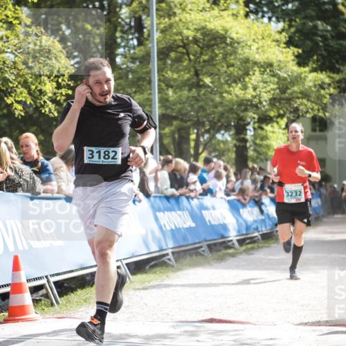 09.05.2026 - Störlauf H.Heesch http://msf.ph/oto/9678053 09.05.2026 16:24:27 Ziel 2026, 3182, 3232 meine-sportfotos.de
