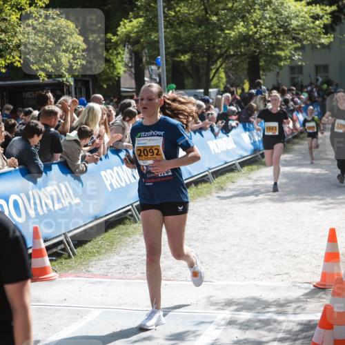 09.05.2026 - Störlauf H.Heesch http://msf.ph/oto/9678060 09.05.2026 15:26:47 Ziel 2070, 2092, 1983, 1986 meine-sportfotos.de
