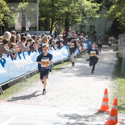 09.05.2026 - Störlauf H.Heesch http://msf.ph/oto/9678168 09.05.2026 15:27:25 Ziel 04821, 95180, 228, 2349, 1957 meine-sportfotos.de