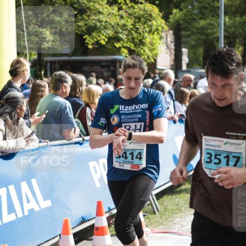 09.05.2026 - Störlauf H.Heesch http://msf.ph/oto/9678174 09.05.2026 16:25:24 Ziel 2026, 5414, 2526, 3517 meine-sportfotos.de