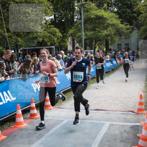 09.05.2026 - Störlauf H.Heesch http://msf.ph/oto/9678387 09.05.2026 16:27:15 Ziel 3149, 3514, 3223 meine-sportfotos.de
