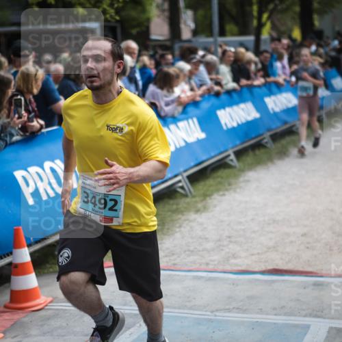 09.05.2026 - Störlauf H.Heesch http://msf.ph/oto/9678417 09.05.2026 16:27:23 Ziel 2026, 3492 meine-sportfotos.de