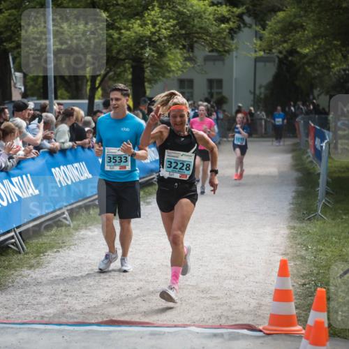 09.05.2026 - Störlauf H.Heesch http://msf.ph/oto/9678497 09.05.2026 16:27:54 Ziel 3533, 3228, 3312 meine-sportfotos.de