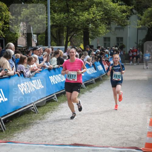 09.05.2026 - Störlauf H.Heesch http://msf.ph/oto/9678507 09.05.2026 16:27:57 Ziel 3317, 3312 meine-sportfotos.de