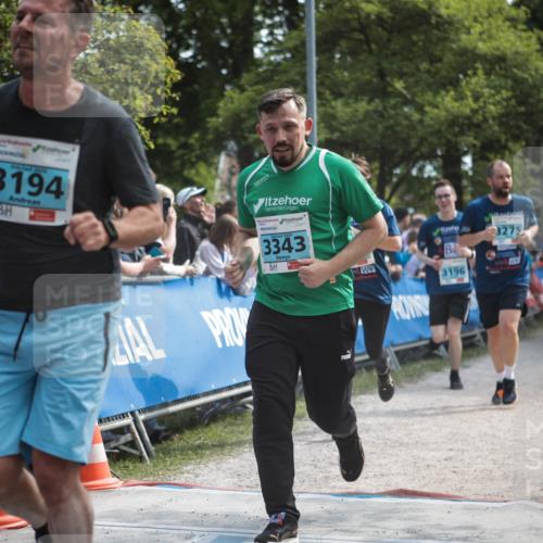 09.05.2026 - Störlauf H.Heesch http://msf.ph/oto/9678734 09.05.2026 16:29:38 Ziel 3194, 3343, 3275, 3196 meine-sportfotos.de