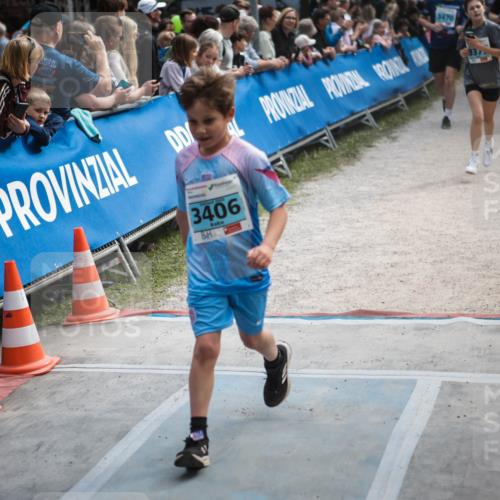 09.05.2026 - Störlauf H.Heesch http://msf.ph/oto/9678884 09.05.2026 16:30:34 Ziel 3406, 3470, 3407 meine-sportfotos.de