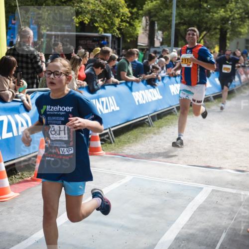 09.05.2026 - Störlauf H.Heesch http://msf.ph/oto/9679014 09.05.2026 15:32:54 Ziel 2113, 2120 meine-sportfotos.de