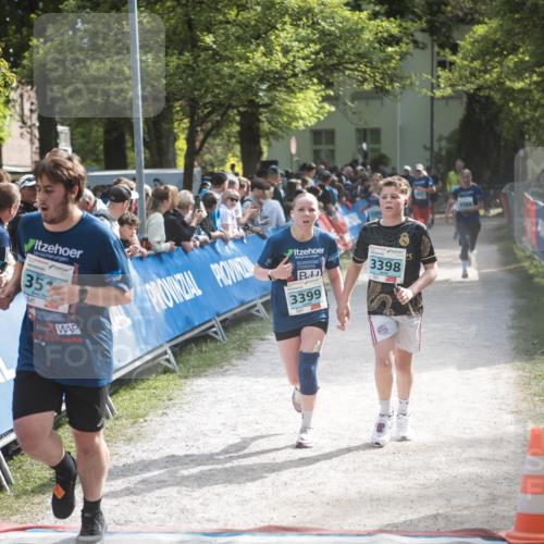 09.05.2026 - Störlauf H.Heesch http://msf.ph/oto/9679020 09.05.2026 16:31:20 Ziel 26, 35, 3399, 3398 meine-sportfotos.de