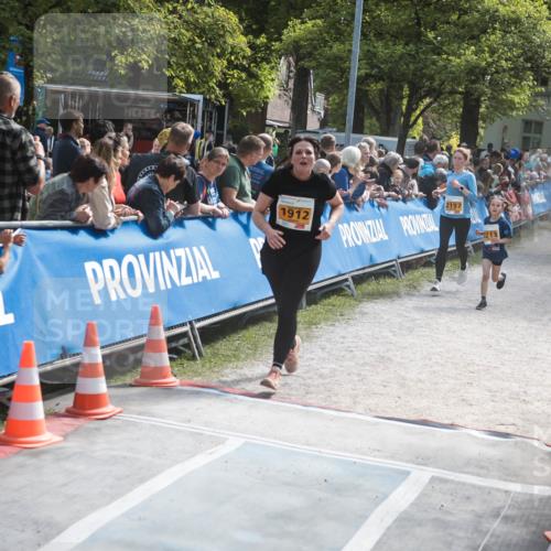 09.05.2026 - Störlauf H.Heesch http://msf.ph/oto/9679038 09.05.2026 15:32:59 Ziel 821, 95180, 1912, 2197, 2213 meine-sportfotos.de