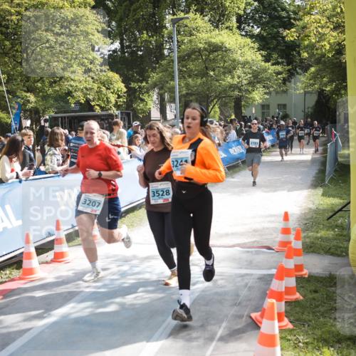 09.05.2026 - Störlauf H.Heesch http://msf.ph/oto/9679093 09.05.2026 16:32:06 Ziel 3207, 3528, 324 meine-sportfotos.de