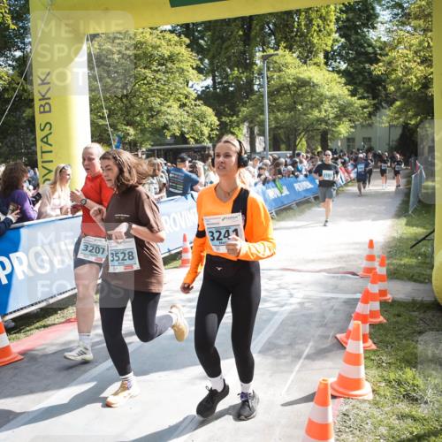 09.05.2026 - Störlauf H.Heesch http://msf.ph/oto/9679095 09.05.2026 16:32:07 Ziel 3207, 3528, 3241 meine-sportfotos.de