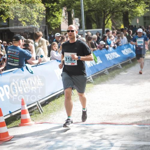 09.05.2026 - Störlauf H.Heesch http://msf.ph/oto/9679097 09.05.2026 16:32:09 Ziel 3185, 3408, 3242, 3434, 3095 meine-sportfotos.de