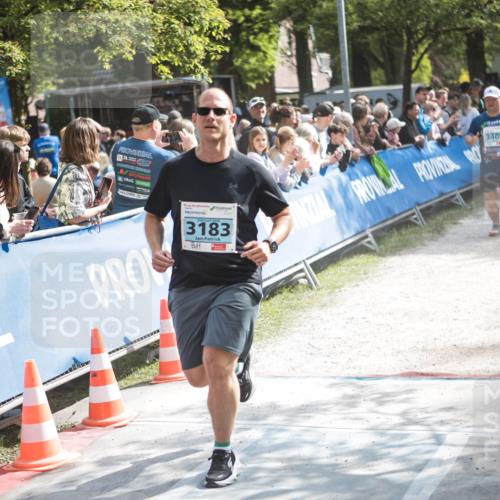 09.05.2026 - Störlauf H.Heesch http://msf.ph/oto/9679099 09.05.2026 16:32:09 Ziel 3183, 3408, 3242, 3431 meine-sportfotos.de