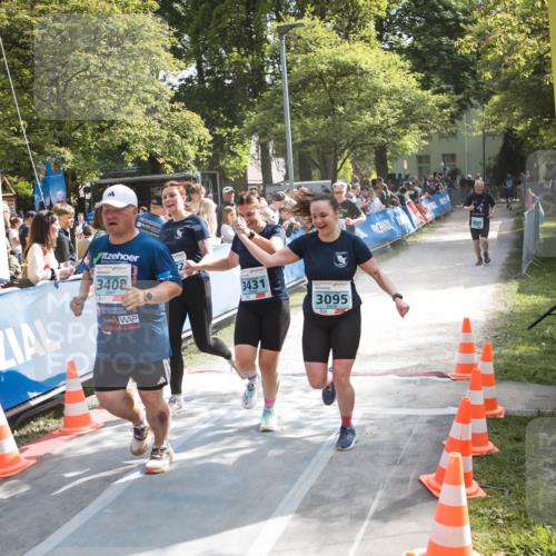 09.05.2026 - Störlauf H.Heesch http://msf.ph/oto/9679105 09.05.2026 16:32:13 Ziel 3408, 3431, 3095 meine-sportfotos.de