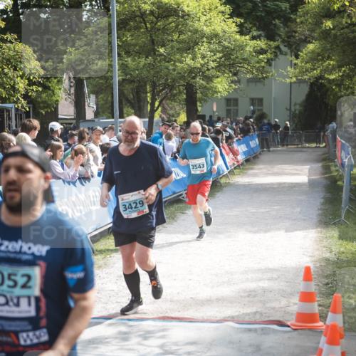 09.05.2026 - Störlauf H.Heesch http://msf.ph/oto/9679117 09.05.2026 16:32:23 Ziel 3052, 3429, 3543 meine-sportfotos.de