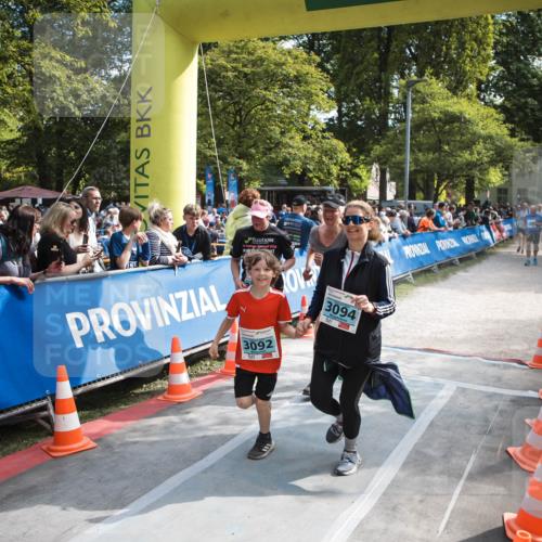 09.05.2026 - Störlauf H.Heesch http://msf.ph/oto/9679211 09.05.2026 16:33:47 Ziel 3092, 2019, 3094 meine-sportfotos.de
