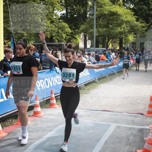 09.05.2026 - Störlauf H.Heesch http://msf.ph/oto/9679239 09.05.2026 16:34:01 Ziel 3353, 3281, 3364 meine-sportfotos.de
