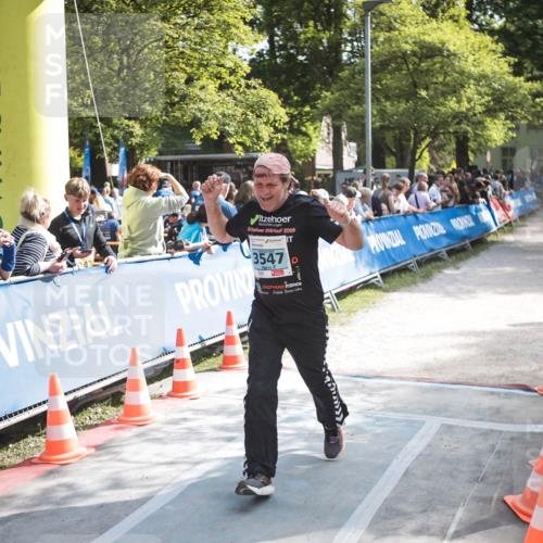 09.05.2026 - Störlauf H.Heesch http://msf.ph/oto/9679345 09.05.2026 16:35:47 Ziel 2019, 3547 meine-sportfotos.de