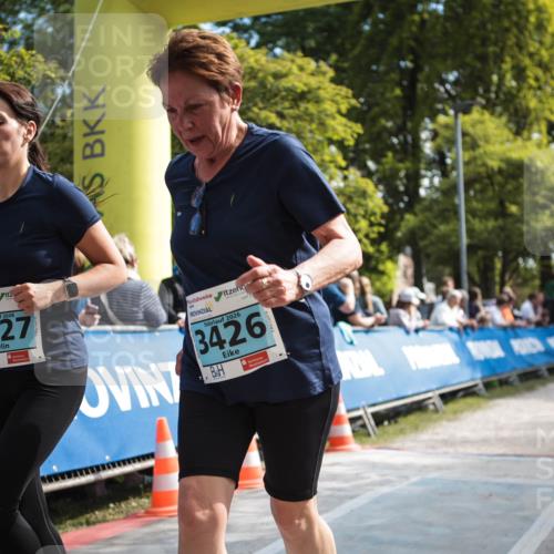 09.05.2026 - Störlauf H.Heesch http://msf.ph/oto/9679421 09.05.2026 16:37:29 Ziel 2026, 3427, 2026, 3426 meine-sportfotos.de