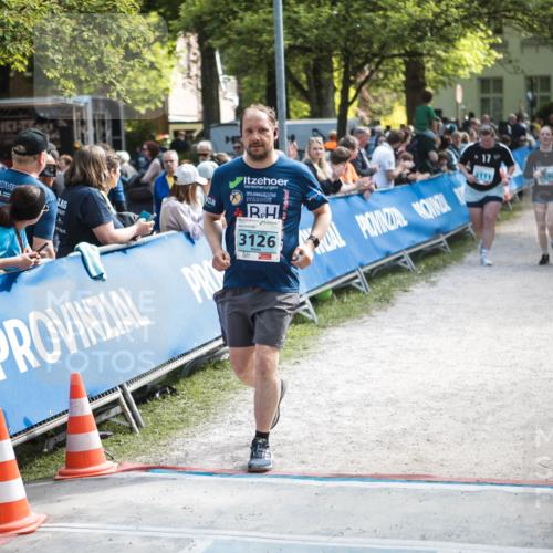 09.05.2026 - Störlauf H.Heesch http://msf.ph/oto/9679442 09.05.2026 16:38:08 Ziel 26, 3126, 3110 meine-sportfotos.de