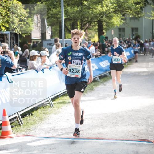 09.05.2026 - Störlauf H.Heesch http://msf.ph/oto/9679451 09.05.2026 16:38:18 Ziel 26, 3258, 3432 meine-sportfotos.de