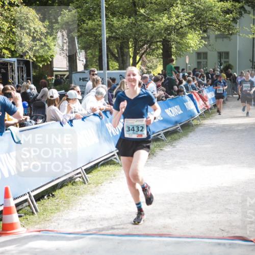09.05.2026 - Störlauf H.Heesch http://msf.ph/oto/9679454 09.05.2026 16:38:20 Ziel 26, 3432, 3107 meine-sportfotos.de