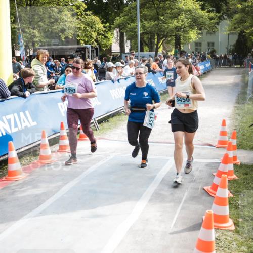 09.05.2026 - Störlauf H.Heesch http://msf.ph/oto/9679470 09.05.2026 16:38:33 Ziel 3493, 3513, 3450 meine-sportfotos.de