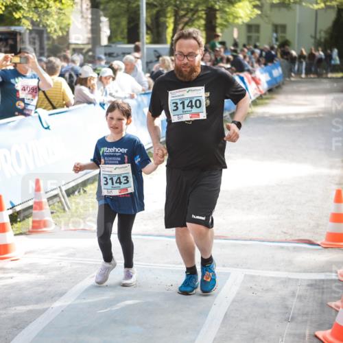 09.05.2026 - Störlauf H.Heesch http://msf.ph/oto/9679518 09.05.2026 16:39:51 Ziel 4095, 3143, 3140 meine-sportfotos.de