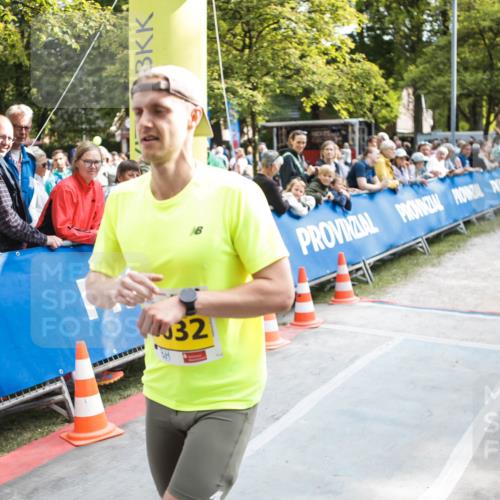 09.05.2026 - Störlauf H.Heesch http://msf.ph/oto/9679802 09.05.2026 17:03:08 Ziel 12, 3, 32 meine-sportfotos.de