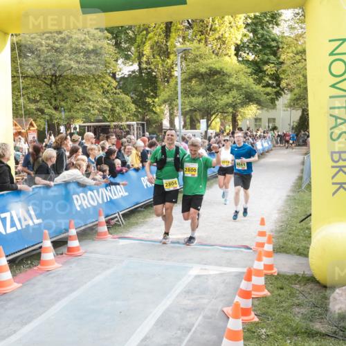 09.05.2026 - Störlauf H.Heesch http://msf.ph/oto/9679953 09.05.2026 17:27:49 Ziel 2804, 2800, 88 meine-sportfotos.de