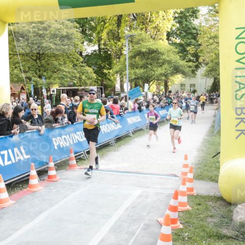 09.05.2026 - Störlauf H.Heesch http://msf.ph/oto/9680122 09.05.2026 17:30:36 Ziel 566, 80 meine-sportfotos.de